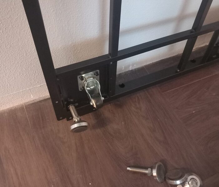 3 stelvoet onderstel vergadercabine - kopie - kopie